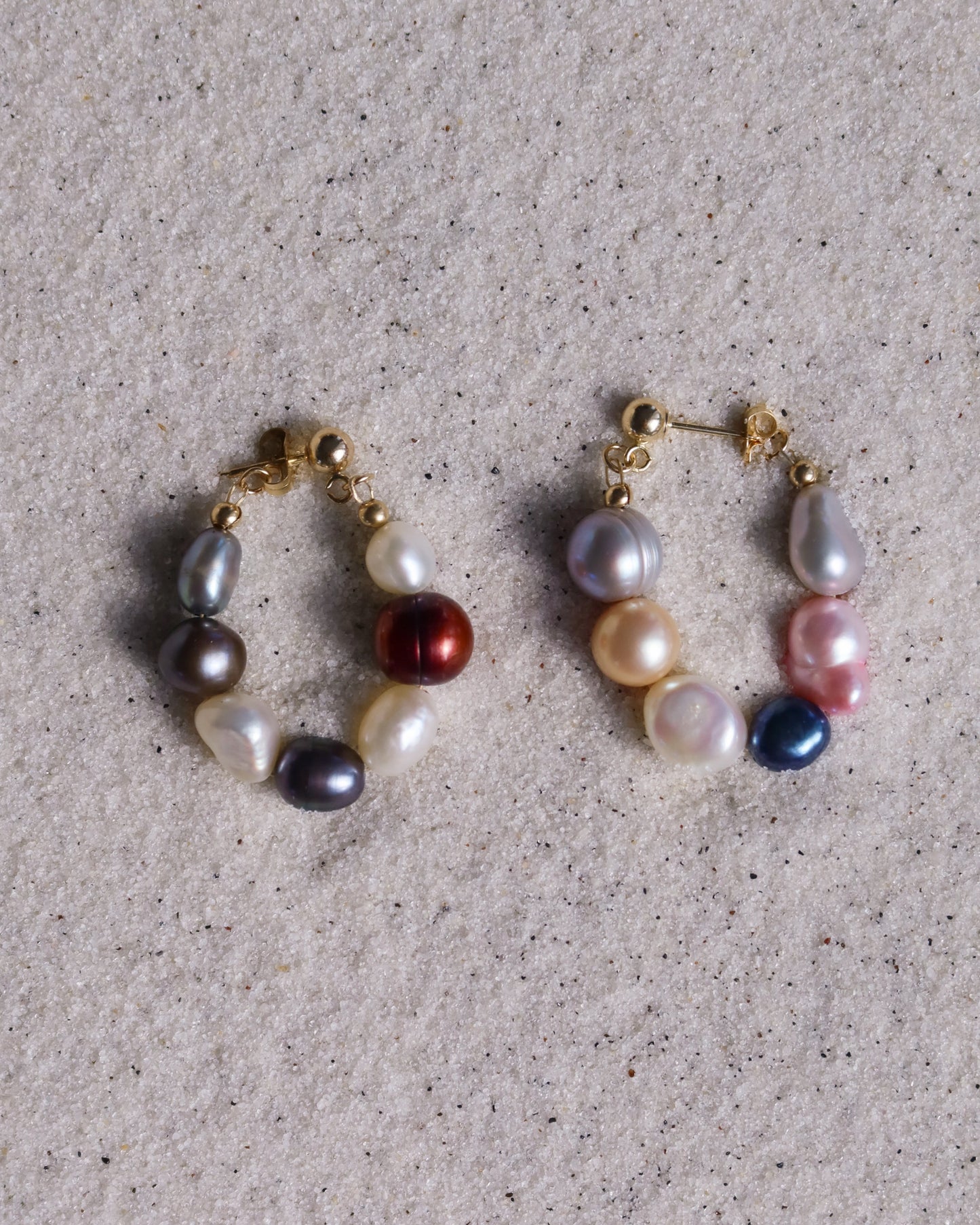 Party Wave Connected Studs