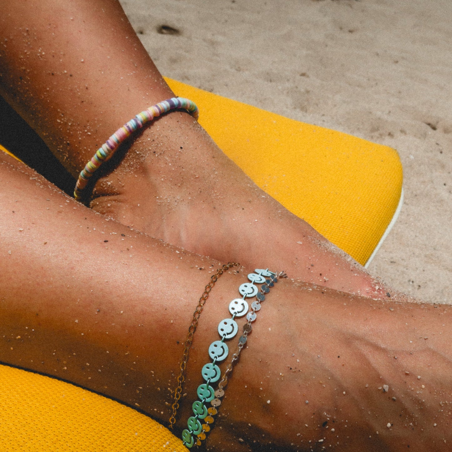 Good Time Smiley Anklet Set