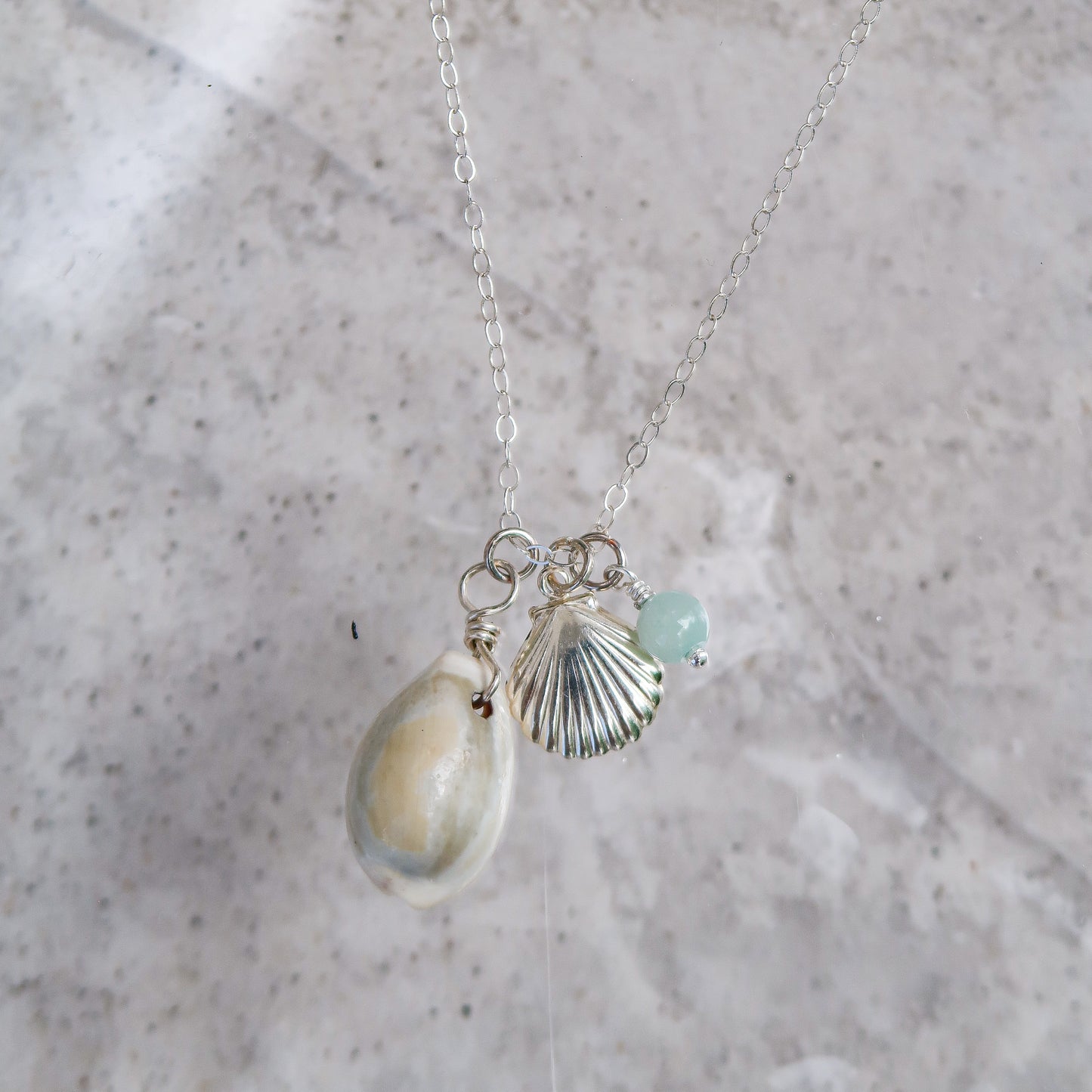 Essenshell Charm Necklace - Silver