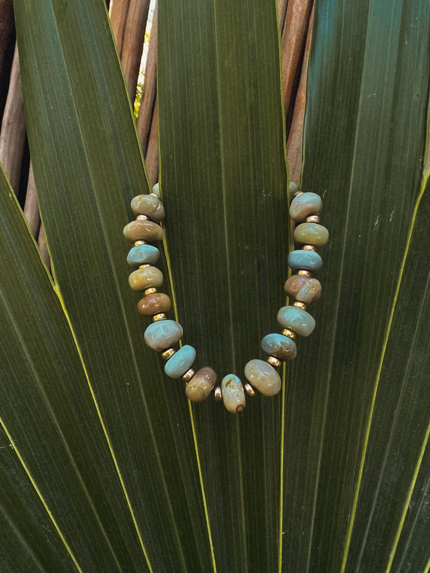 Sol y Sombras Opal Bracelet