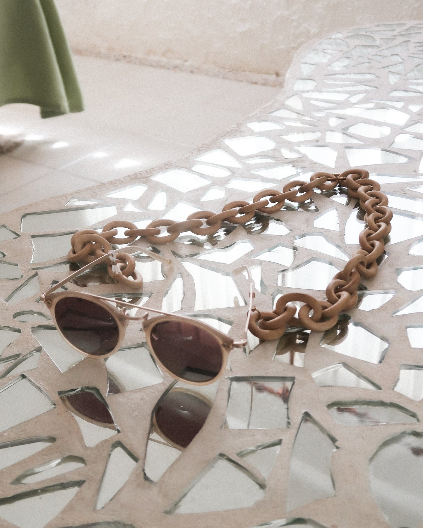 Kaan Kun Wooden Sunglasses Chain
