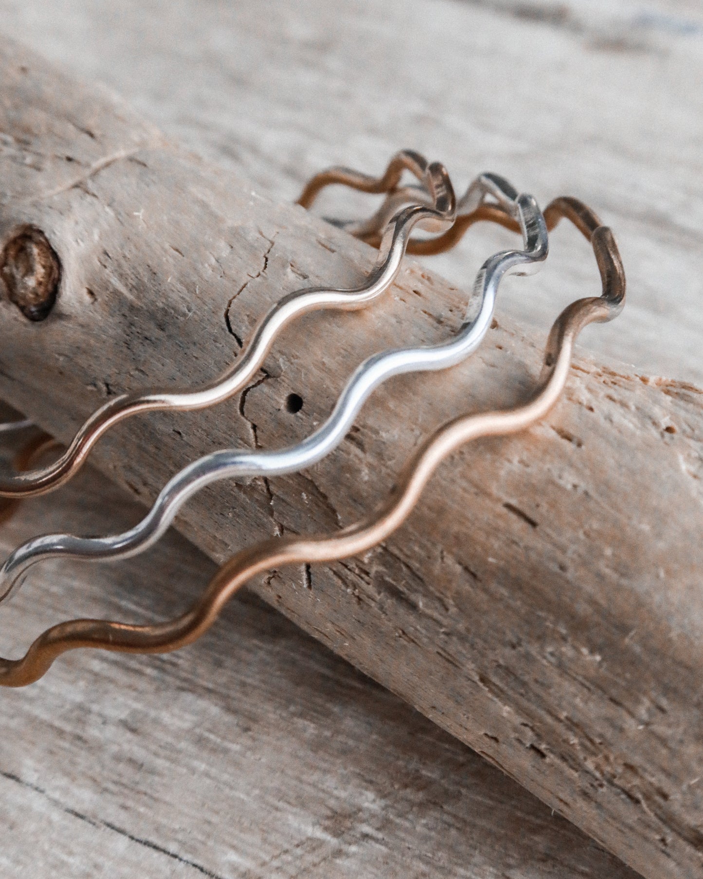 Medium Gold Wave Bracelet