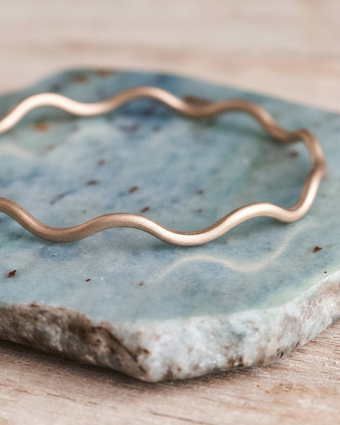 Heavy Gold Wave Bracelet