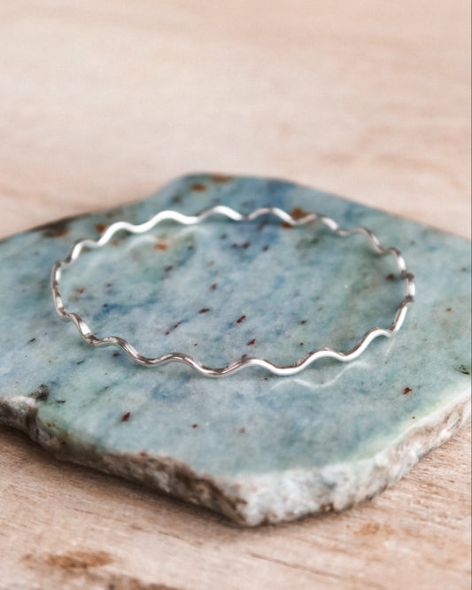 Lightweight Silver Wave Bracelet